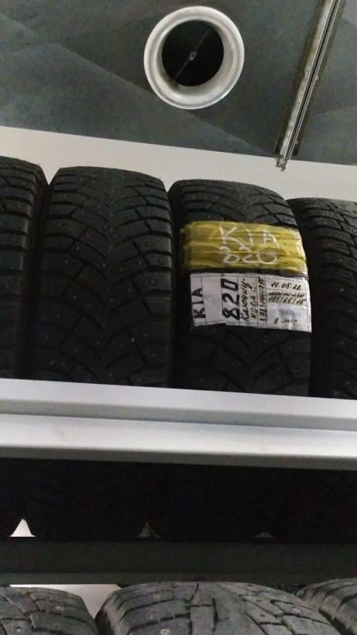 Лот: 19389671. Фото: 1. Шины Michelin x-north 4 195/65... Шины
