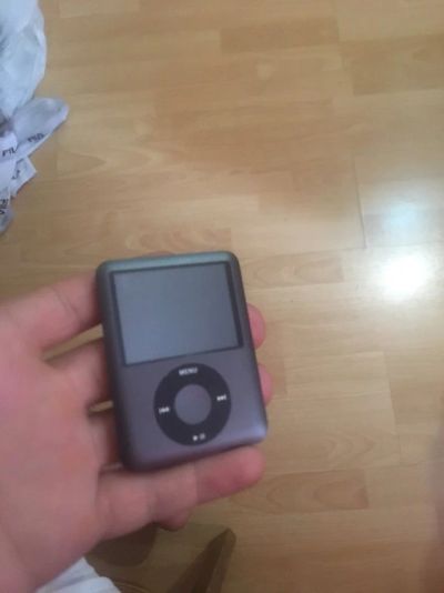 Лот: 14452331. Фото: 1. Apple IPOD 8gb Original. Плееры