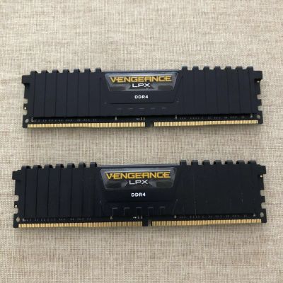 Лот: 15302841. Фото: 1. Corsair DDR4 Vengeance LPX 32GB... Оперативная память