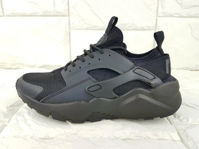 Лот: 10999482. Фото: 1. Кроссовки Nike Air Huarache Run... Кеды, кроссовки, слипоны