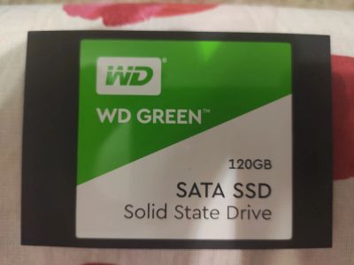 Лот: 16807783. Фото: 1. SSD WD Green 120Gb. SSD-накопители
