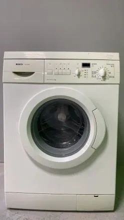 Лот: 21012625. Фото: 1. стиральная машина Bosch бу код... Стиральные машины