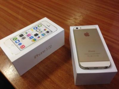 Лот: 7667662. Фото: 1. Iphone 5s 16 gb gold обмен. Смартфоны