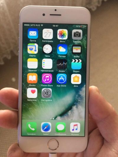 Лот: 9075669. Фото: 1. iPhone 6 16gb Silver Оригинальный. Смартфоны