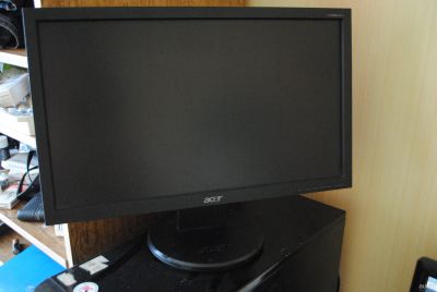 Лот: 13788814. Фото: 1. Acer V193HQV. ЖК-мониторы