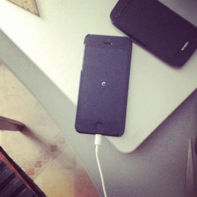 Лот: 3278169. Фото: 1. iPhone 5 16 gb. Обмен на iPhone... Смартфоны