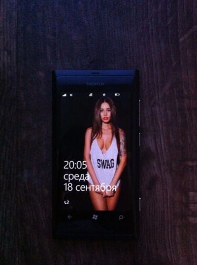 Лот: 3190915. Фото: 1. Nokia Lumia 800 Идел В подарок... Смартфоны