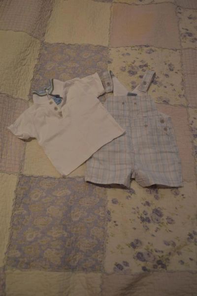 Лот: 3759127. Фото: 1. шорты+рубашка,62-68см. Костюмы, пиджаки, комбинезоны