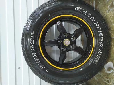 Лот: 14589411. Фото: 1. Внедорожные шины Dunlop Grandtrek... Шины на дисках