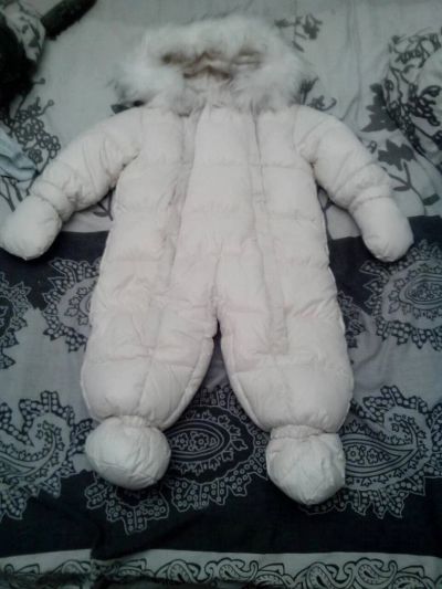 Лот: 10318769. Фото: 1. Зимний комбинезон Moncler. Верхняя одежда
