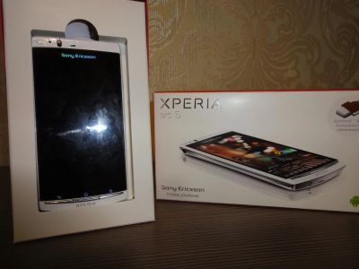 Лот: 6974668. Фото: 1. Sony Ericsson Xperia Arc S. Смартфоны