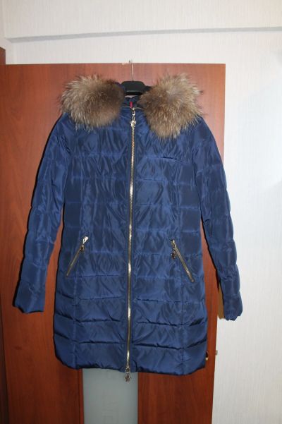 Лот: 12032082. Фото: 1. Пуховик женский Moncler 46 р. Верхняя одежда