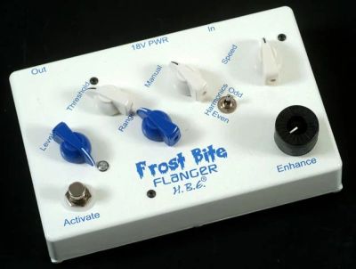 Лот: 3910279. Фото: 1. Homebrew Electronics Frost Bite... Гитарные эффекты и комбоусилители