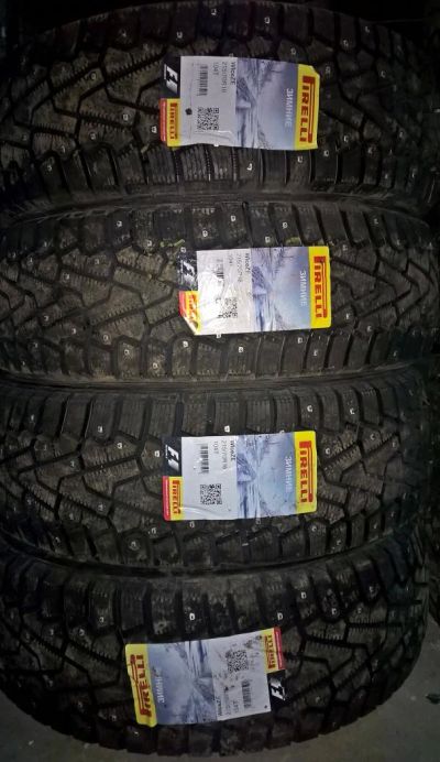 Лот: 6147364. Фото: 1. Шины зимние 215/70 R16 215/70... Шины