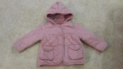 Лот: 6393577. Фото: 1. Стёганная курточка (куртка) Juniors... Верхняя одежда