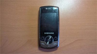 Лот: 7487885. Фото: 1. Samsung SGH-J700. Кнопочные мобильные телефоны
