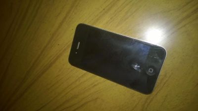 Лот: 4457547. Фото: 1. Iphone 4 8gb обмен. Смартфоны
