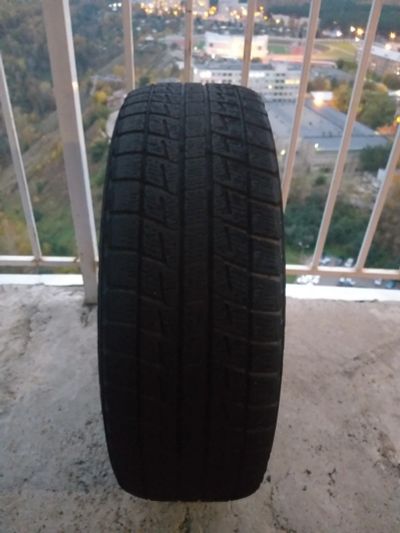 Лот: 16660612. Фото: 1. Зимняя шина липучка Bridgestone... Шины