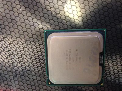 Лот: 3986152. Фото: 1. Игровой процессор intel core 2duo... Процессоры