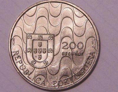 Лот: 3306674. Фото: 1. Португалия, 200 эскудо (1992 г... Европа