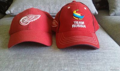 Лот: 9005375. Фото: 1. кепка detroit red wings и forward. Спортивная символика и атрибутика