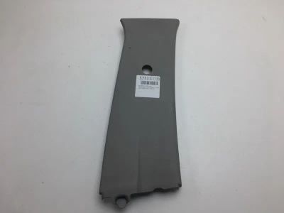 Лот: 20398820. Фото: 1. Накладка на стойку Toyota Estima... Кузов