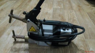 Лот: 10359796. Фото: 1. Сварочные клещи Tecna 7902. Промышленное