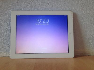 Лот: 3207279. Фото: 1. IPad 3 retina. Планшеты