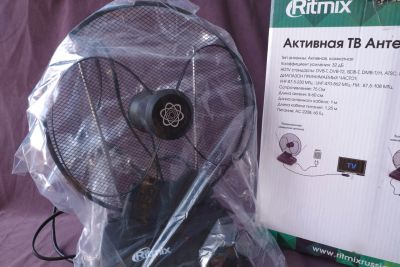 Лот: 18220067. Фото: 1. Антенна для тв комнатная Ritmix... Антенны