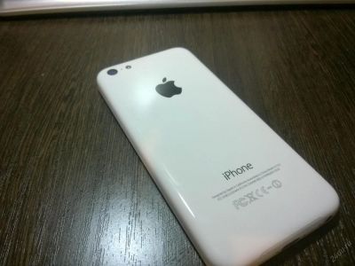 Лот: 5725043. Фото: 1. iPhone 5C в идеале. Смартфоны