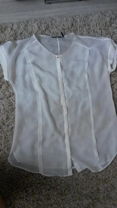Лот: 5704550. Фото: 1. Легкая блузка Massimo Dutti. Блузы, рубашки, водолазки