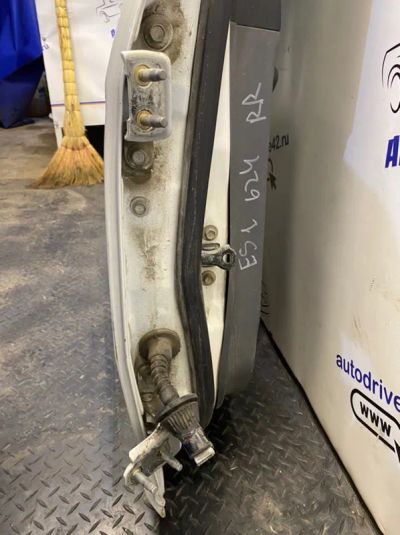 Лот: 21714986. Фото: 1. кронштейн двери Honda Civic Ferio... Двигатель и элементы двигателя
