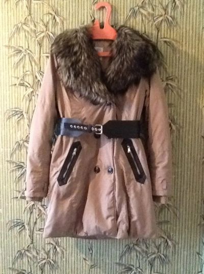 Лот: 3021446. Фото: 1. Продам пуховик Stradivarius! Размер... Верхняя одежда