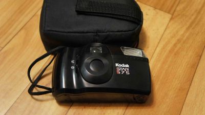 Лот: 4872785. Фото: 1. Пленочный фотоаппарат Kodak 575. Плёночные компактные