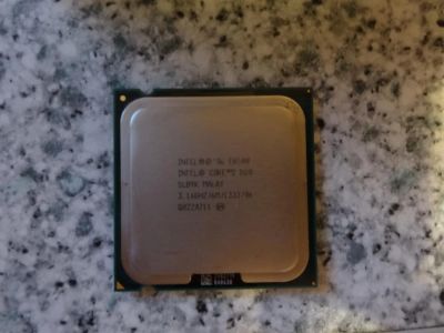 Лот: 4911460. Фото: 1. Процессор Intel Core2Duo E8500... Процессоры