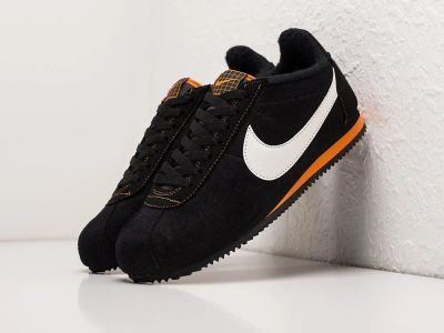 Лот: 20570233. Фото: 1. Кроссовки Nike Classic Cortez... Кеды, кроссовки, слипоны