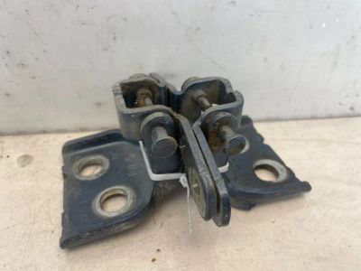 Лот: 24393120. Фото: 1. кронштейн двери Renault Sandero... Другое (автозапчасти)