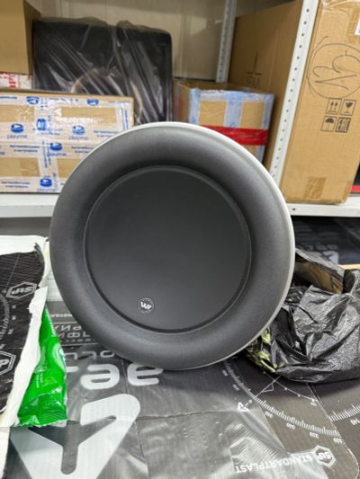 Лот: 25746531. Фото: 1. Царь сабвуферов JL audio 12w7-3. Сабвуферы