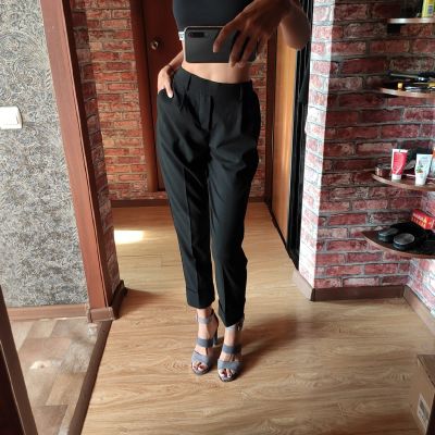 Лот: 16325239. Фото: 1. Брюки Bershka. Брюки, шорты