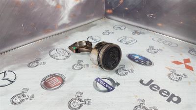 Лот: 23590134. Фото: 1. Поршень с шатуном Toyota Lite... Двигатель и элементы двигателя
