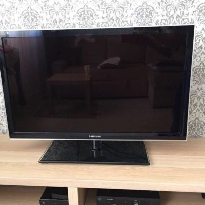 Лот: 16933403. Фото: 1. Рабочий ЖК LED-телевизор 32" Samsung... Телевизоры