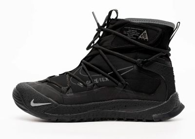 Лот: 25547360. Фото: 1. Зимние Кроссовки Nike ACG Air... Кеды, кроссовки, слипоны
