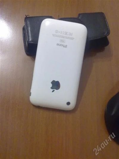Лот: 1528012. Фото: 1. Iphone 3gs 16GB white. Смартфоны