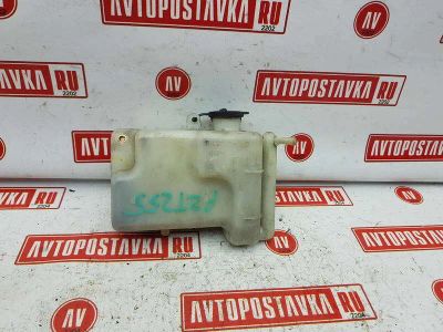 Лот: 20895704. Фото: 1. Бачок расширительный Toyota Avensis... Двигатель и элементы двигателя