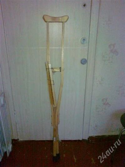 Лот: 2243388. Фото: 1. Продам костыли. Антисептики, защитные средства, медицинские маски