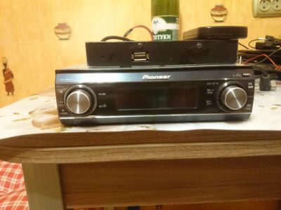 Лот: 15179675. Фото: 1. Pioneer DEH-P88RSII + Pioneer... Автомагнитолы