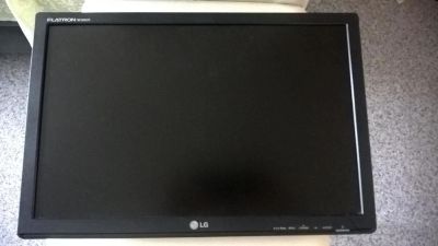 Лот: 9783755. Фото: 1. Монитор LG W1942S (неисправный... ЖК-мониторы