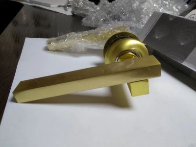 Лот: 11455073. Фото: 1. Ручка дверная Zambrotto из ЦАМ. Фурнитура, комплектующие