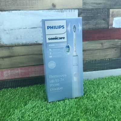 Лот: 17075365. Фото: 1. Электрическая зубная щетка Philips... Уход за полостью рта