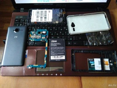 Лот: 9810369. Фото: 1. ZTE blade l3. Смартфоны